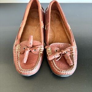 NWT L.L. Bean Women's Brown Leather Loafer Driving Moccasins w/Tassel Comfort